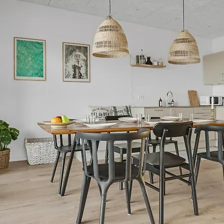 Holiday home Awesome In With Kitchen